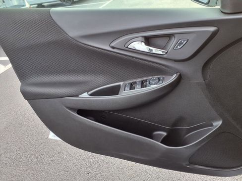 Used 2025 Chevrolet Malibu RS image 17