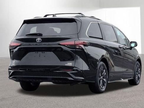 Certified 2024 Toyota Sienna XSE w/ XSE Plus Package AWD/4WD image 6