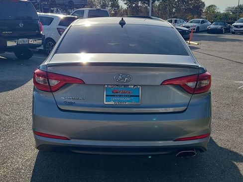 Used 2016 Hyundai Sonata SE image 12