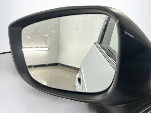 Used 2023 MAZDA CX-5 AWD 2.5 S w/ Premium Package image 16