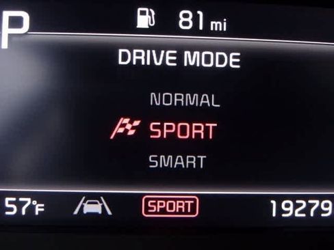 Used 2024 Kia Forte GT-Line w/ GT-Line Premium Package image 32