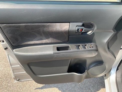Used 2014 Scion xB Release Series 10.0 image 24