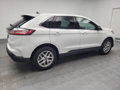 Used 2024 Ford Edge SEL image 10