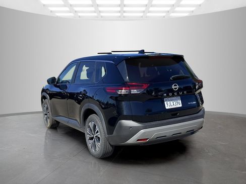 Used 2023 Nissan Rogue SV AWD/4WD image 7