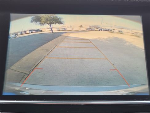 Used 2018 Buick Encore Preferred image 17