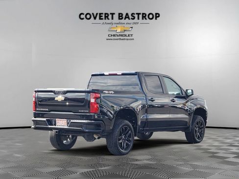 Used 2023 Chevrolet Silverado 1500 Custom AWD/4WD image 5