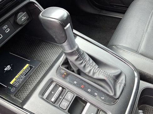 Used 2025 Honda CR-V EX-L image 16