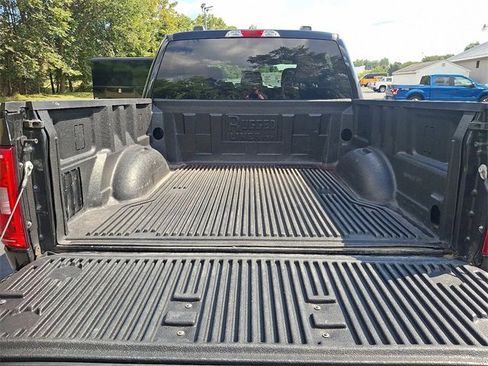 Used 2023 Ford F150 XLT image 29
