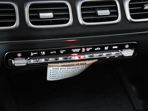 New 2026 Mercedes-Benz GLS 450 4MATIC image 19