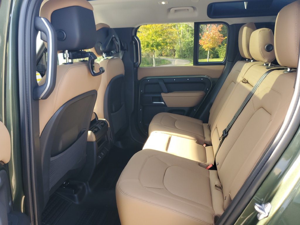 New 2026 Land Rover Defender 110 S AWD/4WD image 24