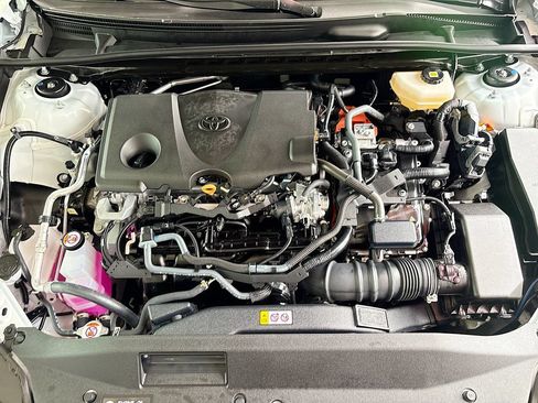 Certified 2026 Toyota Camry SE w/ Convenience Package FWD image 28