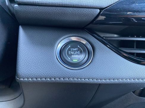 Used 2025 Buick Enclave Preferred image 22