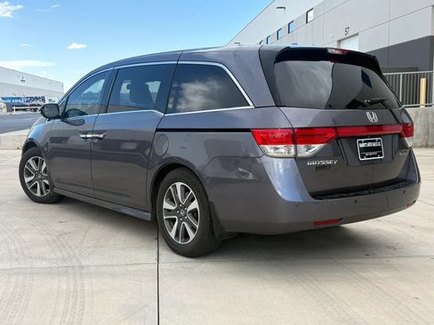 Used 2016 Honda Odyssey EX-L image 3