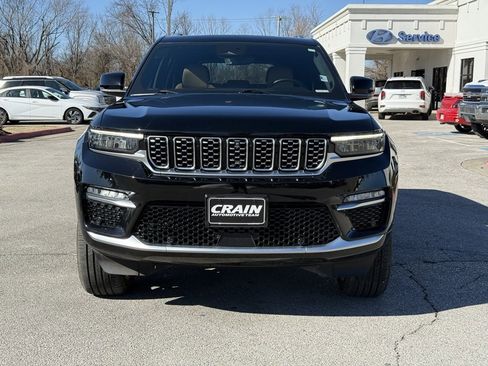 Used 2022 Jeep Grand Cherokee Summit image 2