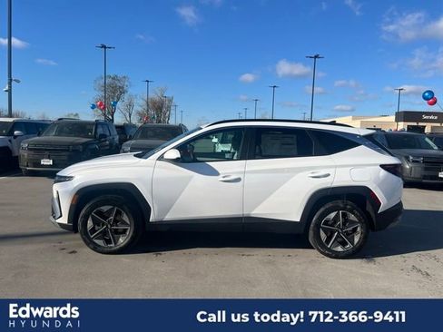 New 2025 Hyundai Tucson SEL image 9