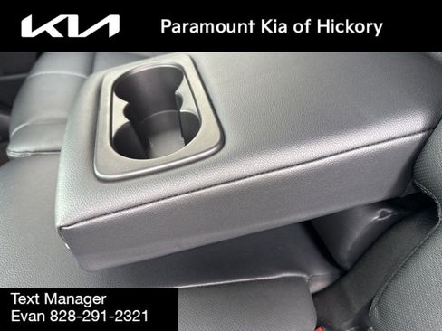 Used 2025 Kia Telluride EX FWD image 19