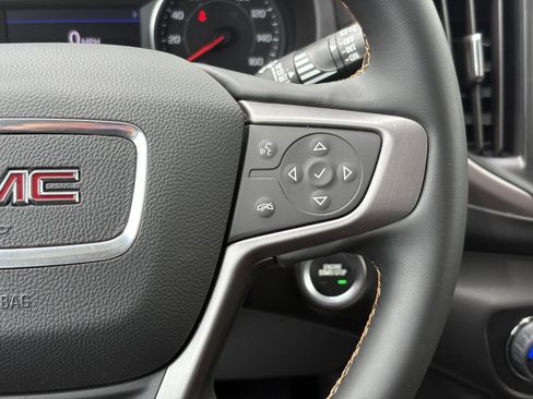 Used 2023 GMC Terrain AT4 AWD/4WD image 18