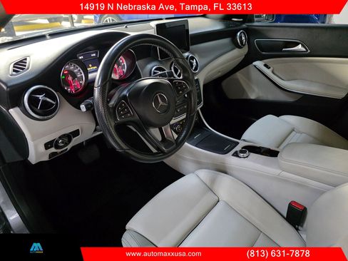 Used 2016 Mercedes-Benz CLA 250 image 33