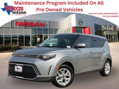 Used 2025 Kia Soul LX w/ LX Technology Package