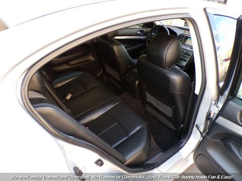 Used 2012 INFINITI G37 Journey w/ Premium Pkg RWD image 24