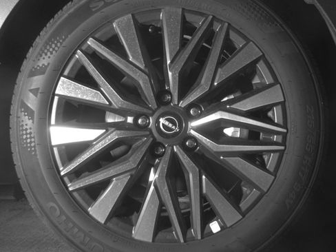 Used 2026 Nissan Altima 2.5 SV FWD image 16
