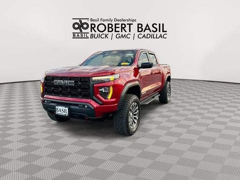 Used 2023 GMC Canyon Elevation w/ Elevation Premium Package AWD/4WD image 4