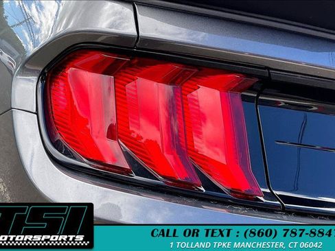 Used 2018 Ford Mustang GT RWD image 29