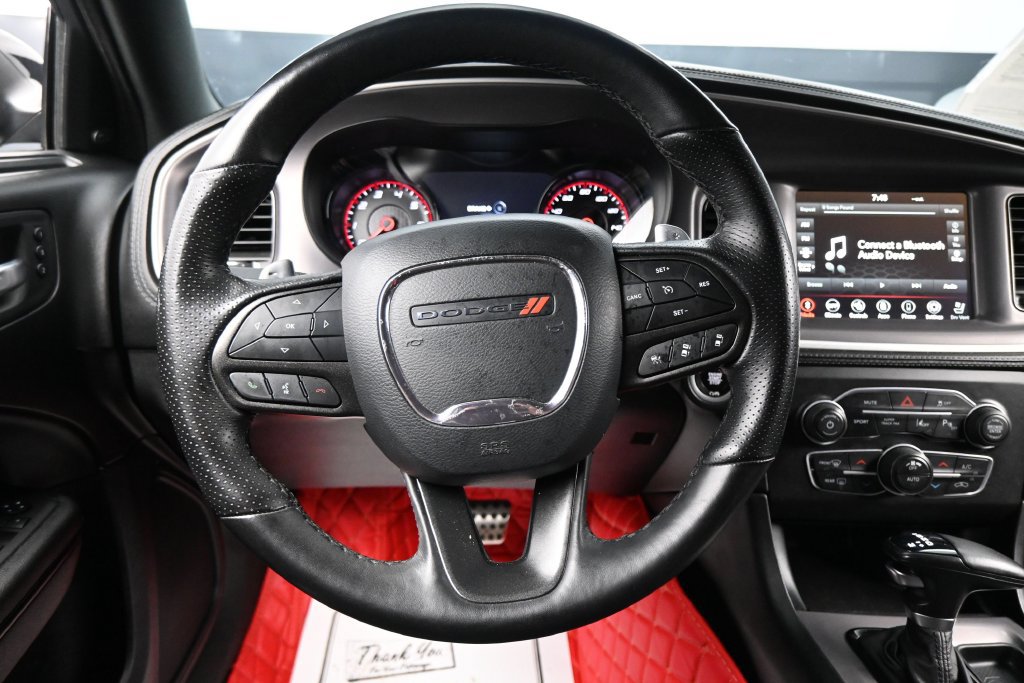 Used 2022 Dodge Charger R/T w/ Plus Group RWD image 16