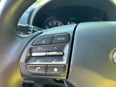 Used 2023 Hyundai Kona SEL w/ Convenience Package AWD/4WD image 17
