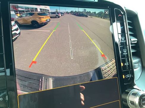 New 2026 RAM 2500 Big Horn AWD/4WD image 14