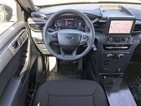 New 2025 Ford Explorer 4WD Police Interceptor image 15