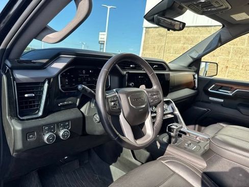Used 2023 GMC Sierra 1500 Denali w/ Denali Reserve Package AWD/4WD image 13