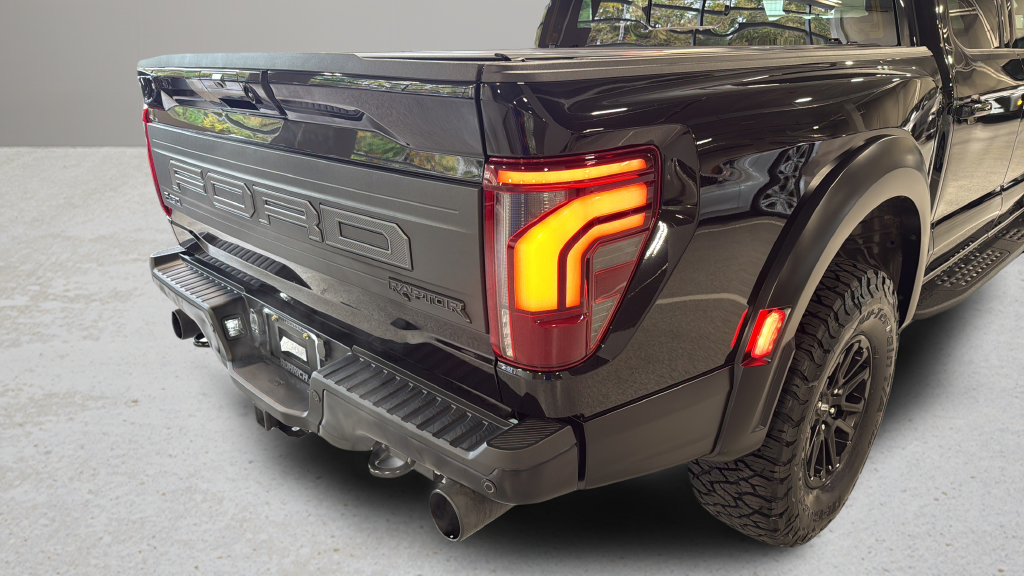 Used 2024 Ford F150 Raptor AWD/4WD image 12
