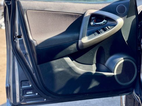 Used 2011 Toyota RAV4 Sport image 10