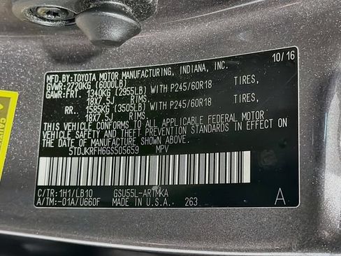 Used 2016 Toyota Highlander XLE AWD/4WD image 27