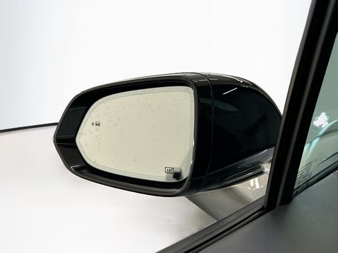 Used 2024 Chevrolet Blazer EV RS AWD/4WD image 16