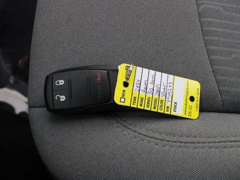 Used 2024 RAM 2500 Big Horn w/ Bed Utility Group image 7