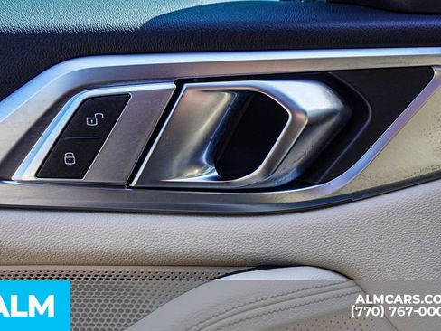 Used 2022 BMW i4 eDrive40 image 52