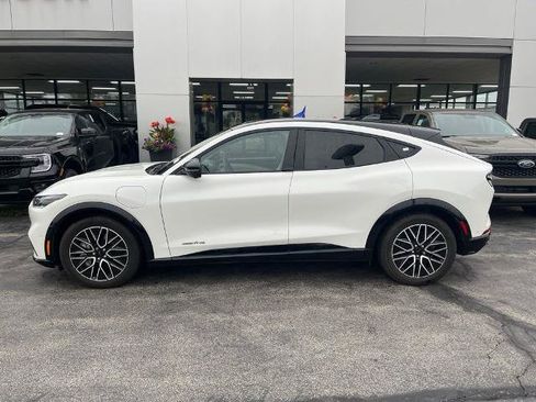 Certified 2024 Ford Mustang Mach-E Premium AWD/4WD image 3