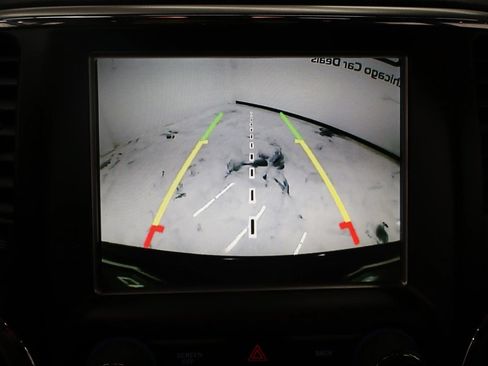 Used 2017 Jeep Grand Cherokee Altitude AWD/4WD image 28