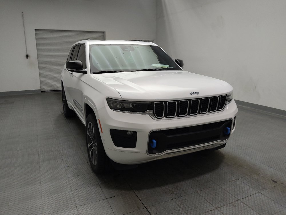 Used 2022 Jeep Grand Cherokee Overland AWD/4WD image 14