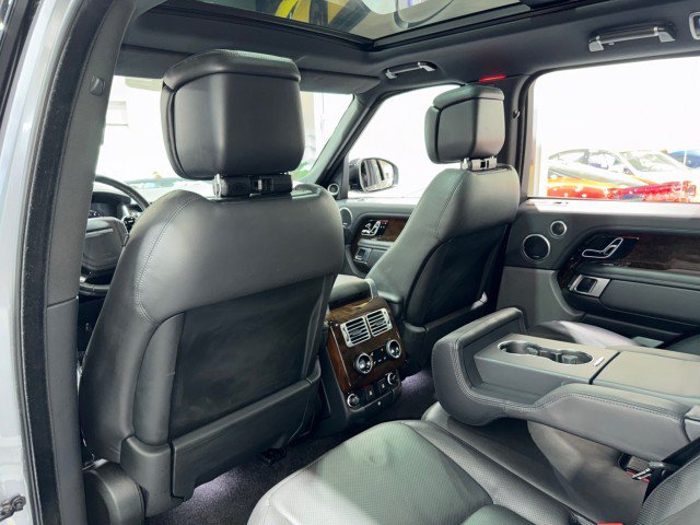 Used 2020 Land Rover Range Rover HSE AWD/4WD image 6