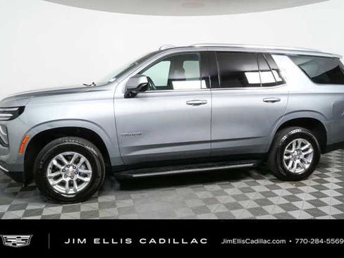 Used 2025 Chevrolet Tahoe LT AWD/4WD image 31