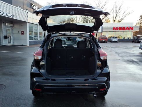 Used 2024 Nissan Kicks SV w/ Interior Electronics Package image 10