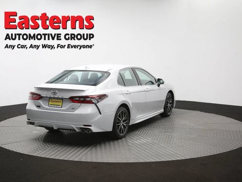 Used 2024 Toyota Camry SE w/ Cold Weather Package FWD image 38