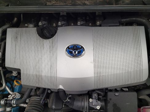 Used 2017 Toyota Prius Prime Plus FWD image 30