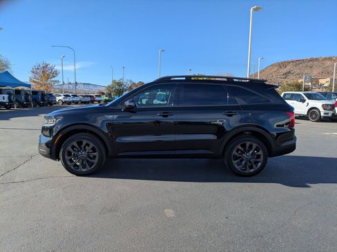 Used 2023 Kia Sorento SX Prestige image 7