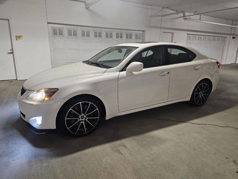 Used 2006 Lexus IS 350 image 1