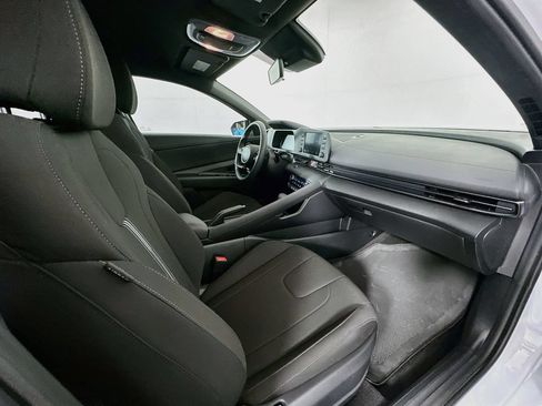 Certified 2026 Hyundai Elantra Sport FWD image 26