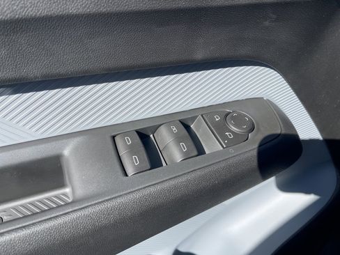 New 2027 Chevrolet Bolt LT image 32